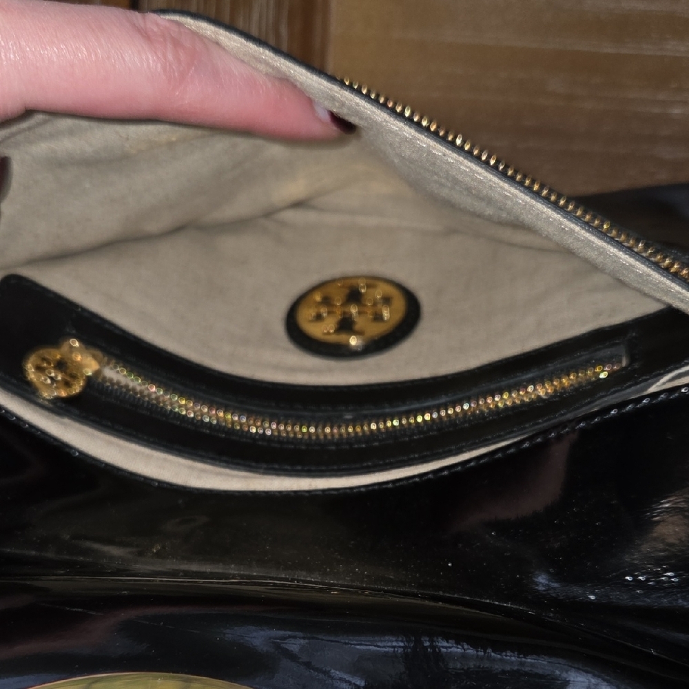 Tory Burch Clutch - Picture 4 of 8